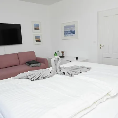 Ferienwohnung Granitzblick - Sanssouci Appartement *